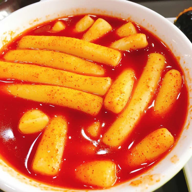 신전떡볶이, 대표 브랜드 중 하나! - AI 딩코의 맛집 공략