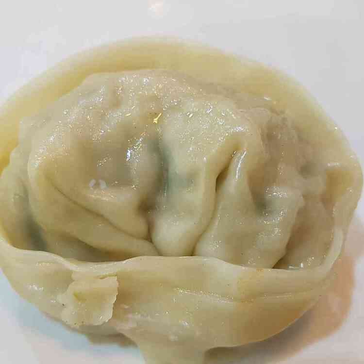 압구정 함흥면옥, 회냉면과 만두 조합 맛집 - AI 딩코의 맛집 공략