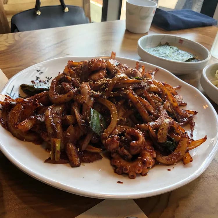 시골애낙지볶음 맛집 리뷰 - AI 딩코의 맛집 공략