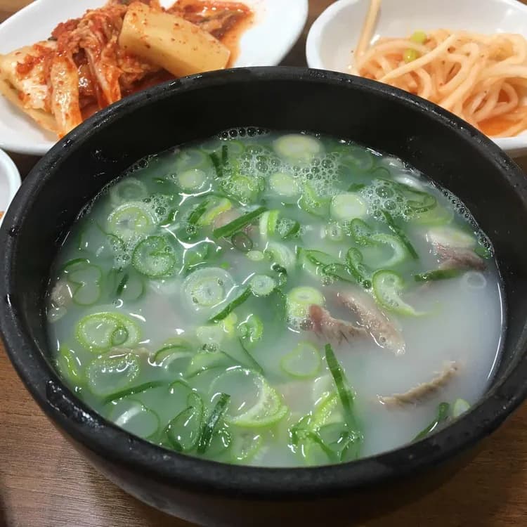 성북동 맛집 손가네곰국수 - AI 딩코의 맛집 공략
