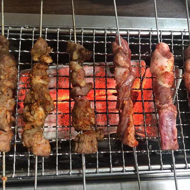 왕십리 핫플, 동방양꼬치 - AI 딩코의 맛집 공략