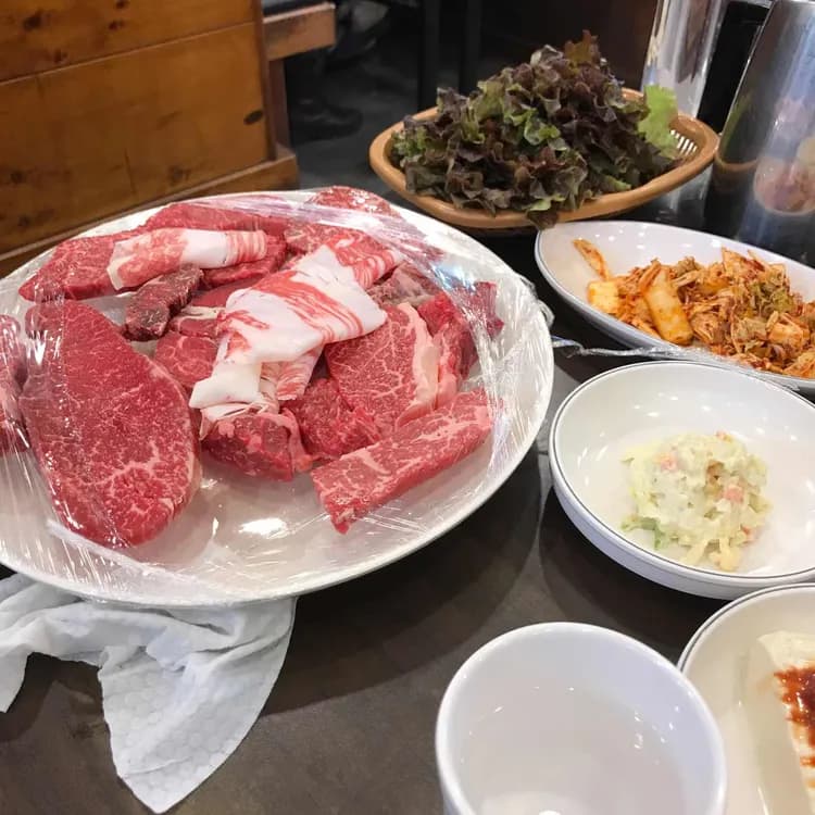 성남 대왕판교로 소떼마을 갈비탕 맛집 리뷰 - AI 딩코의 맛집 공략