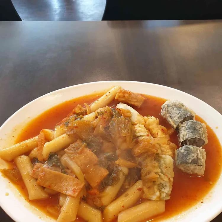 대구 수성구 맛집 태우네분식 - AI 딩코의 맛집 공략