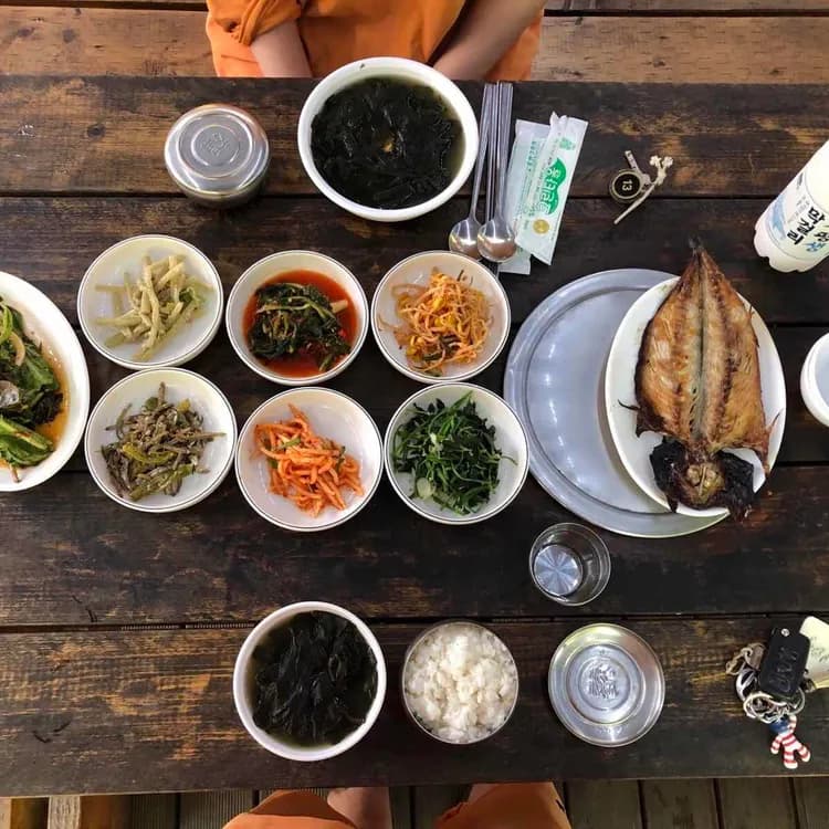 소리산 참숯굽는마을 - AI 딩코의 맛집 공략