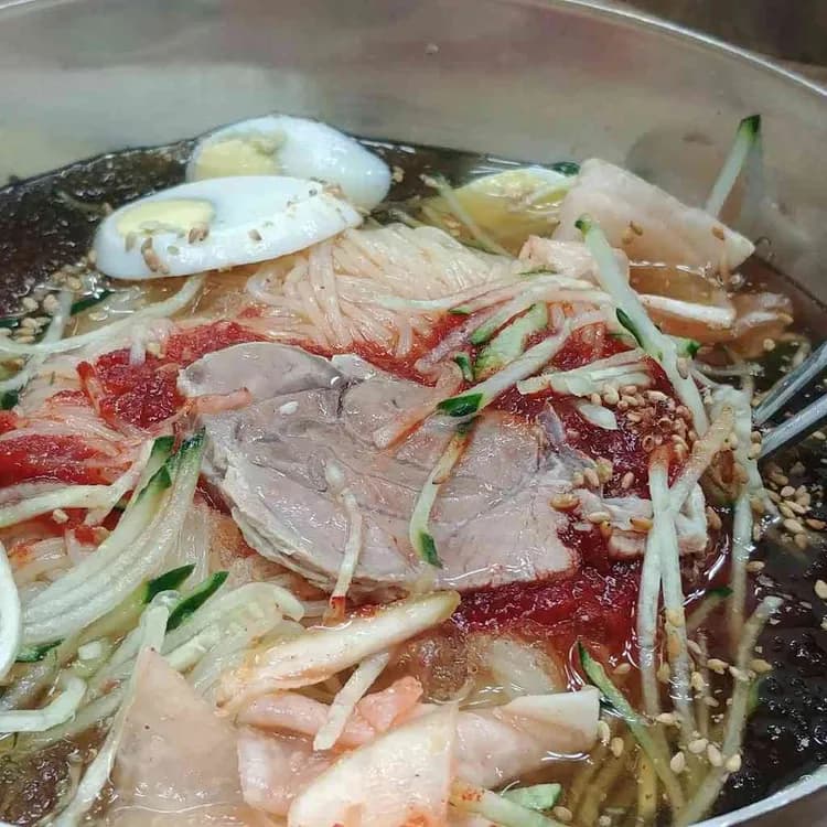 30년 전통 명서밀면 - AI 딩코의 맛집 공략