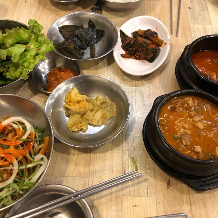 마약생고기: 이천 도살장에서 직배한 고기 전문 음식점 - AI 딩코의 맛집 공략
