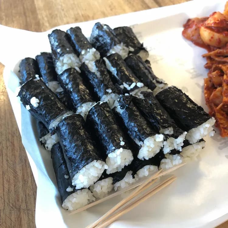 통영의 원조 충무김밥, 뚱보할매김밥 - AI 딩코의 맛집 공략