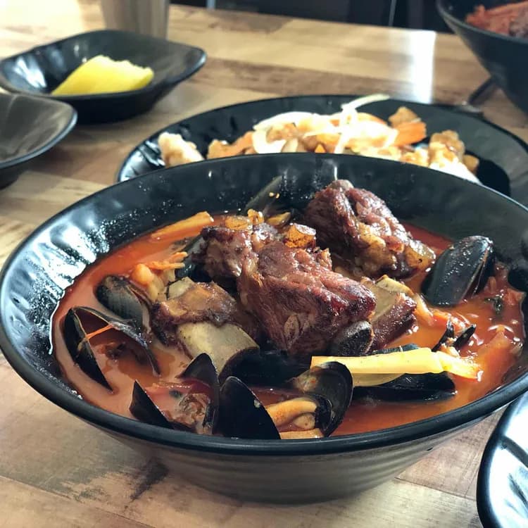 제주 갈비짬뽕 맛집 짬뽕에 취한날 - AI 딩코의 맛집 공략