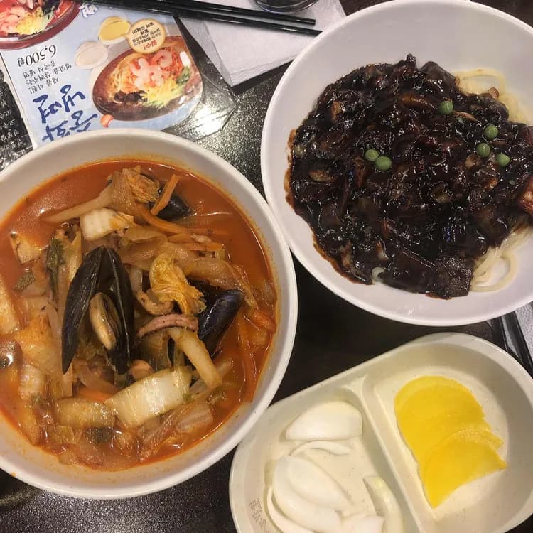 가성비 좋은 홍콩반점0410 - AI 딩코의 맛집 공략
