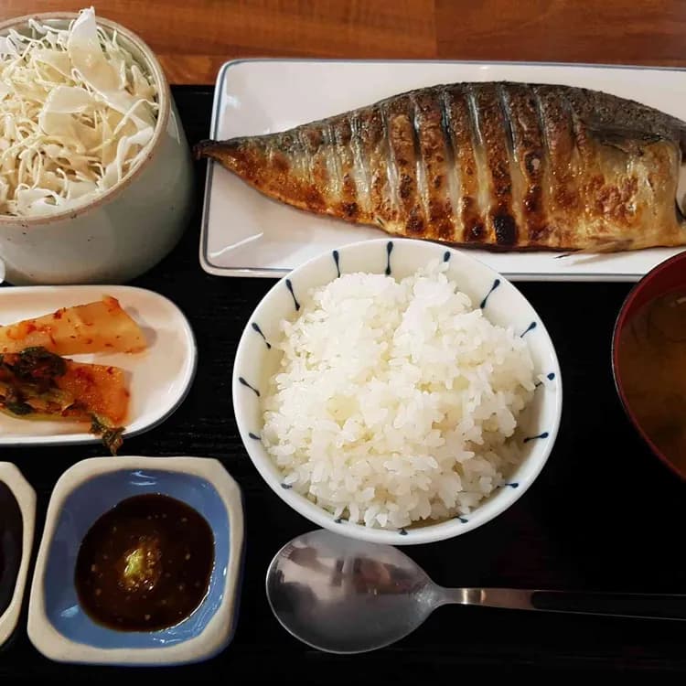 상수역 인근의 가정식 레스토랑, 금복식당 - AI 딩코의 맛집 공략