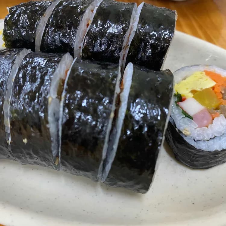 한양분식, 맛과 인기가 높은 맛집 - AI 딩코의 맛집 공략