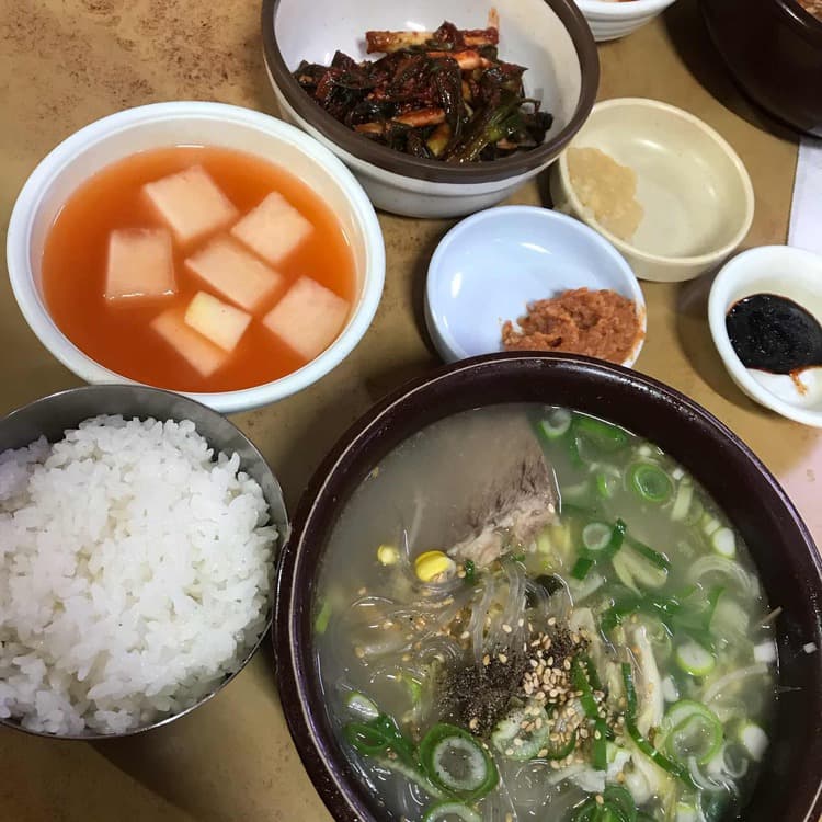 제주도 맛집 미풍해장국 - AI 딩코의 맛집 공략