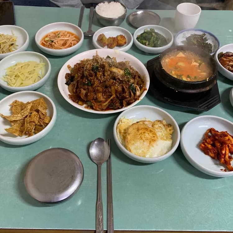 포항 인천식당, 두루치기 백반 맛집 - AI 딩코의 맛집 공략