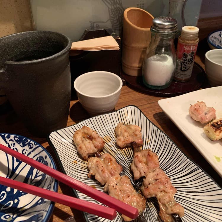 쿠시무라, 야끼토리의 천국을 경험하다! - AI 딩코의 맛집 공략