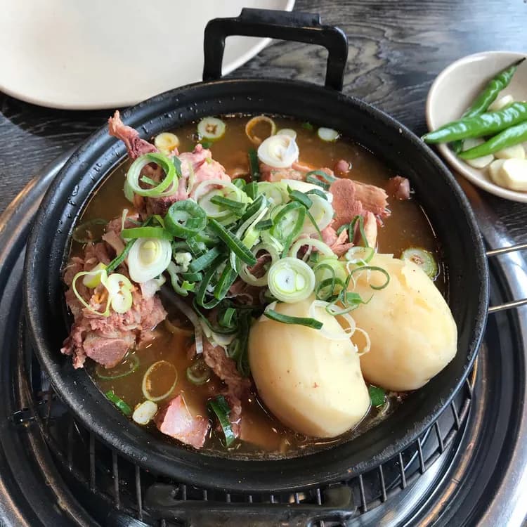 영등포의 맑은 감자탕 전문점 일미집 - AI 딩코의 맛집 공략