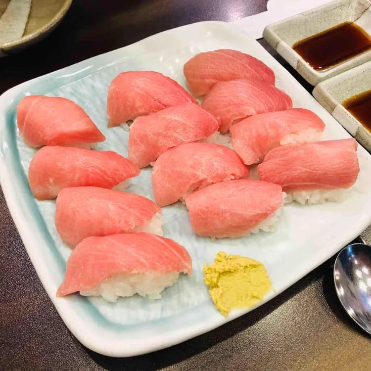 은행골, 초밥의 맛과 양에 만족할 만한 곳! - AI 딩코의 맛집 공략
