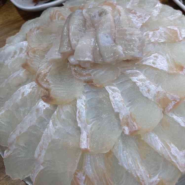 망원동 본전횟집, 대방어회 맛집 - AI 딩코의 맛집 공략