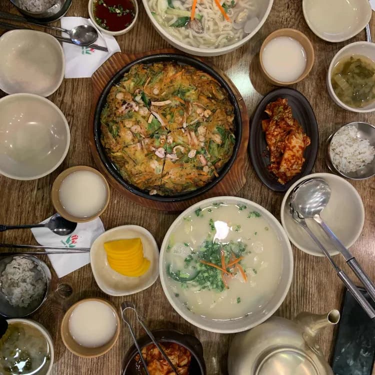 전통 칼국수 맛집 소담 - AI 딩코의 맛집 공략