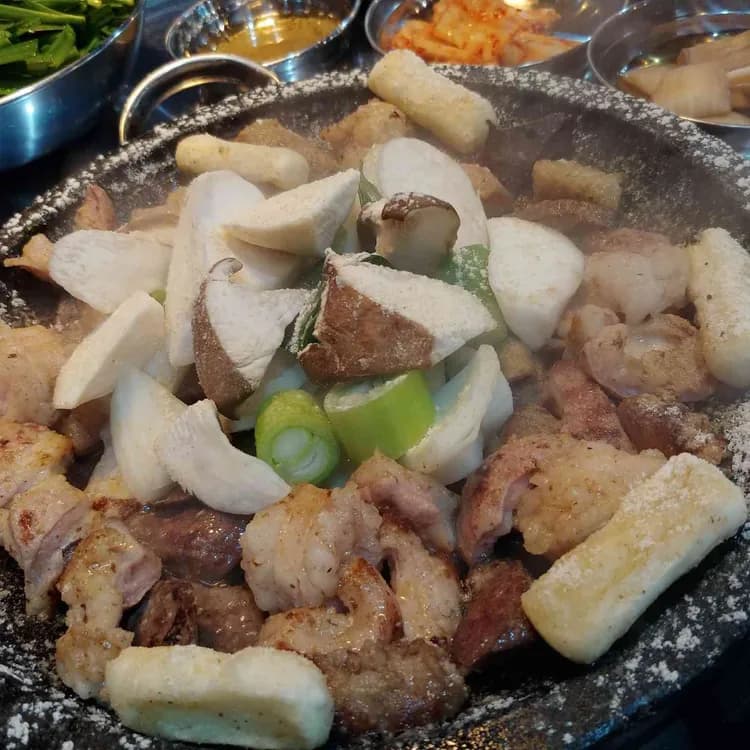 김포 구래동 우곱창제작소 맛집 리뷰 - AI 딩코의 맛집 공략