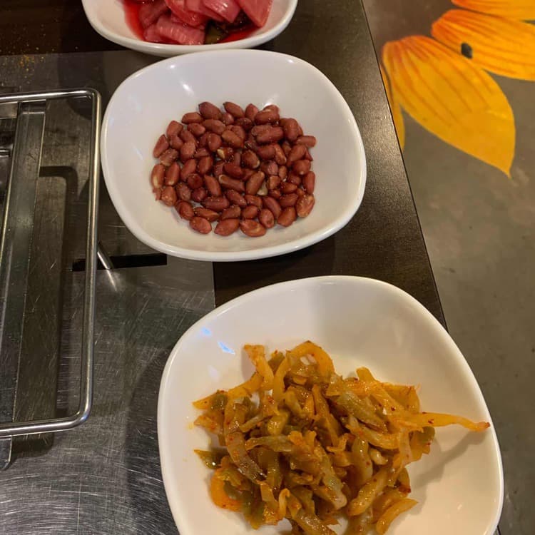 용산양꼬치, 양다리 통구이 맛집 - AI 딩코의 맛집 공략