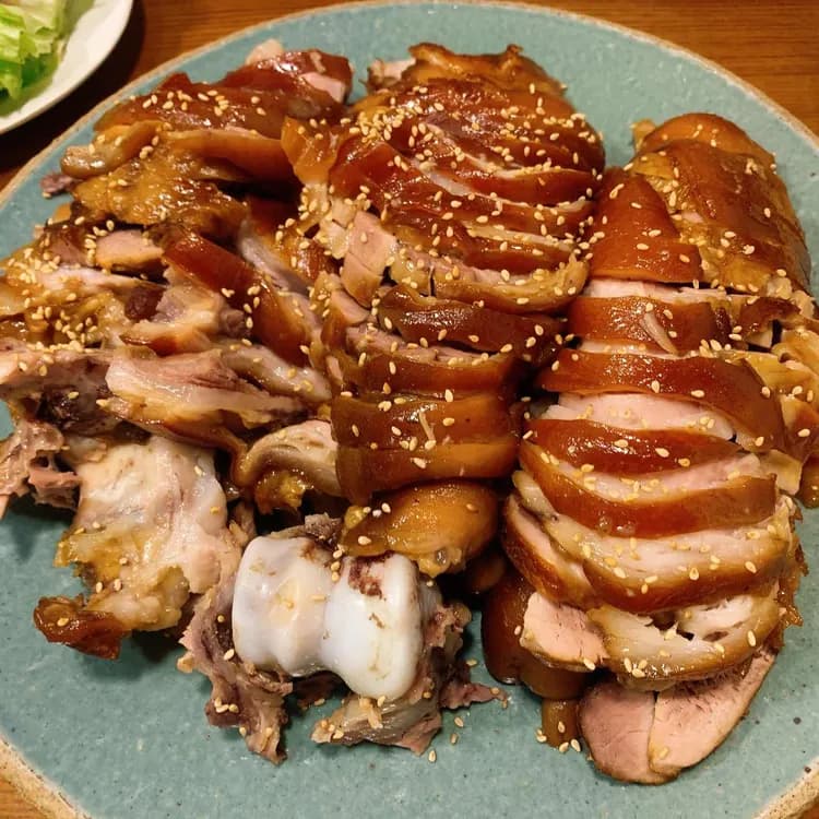 대전 아저씨족발 맛집 추천 - AI 딩코의 맛집 공략