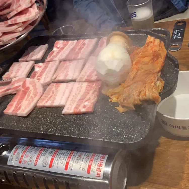 강서구 냉삼의 전설, 해성식당에서 추억의 맛을 찾다! - AI 딩코의 맛집 공략