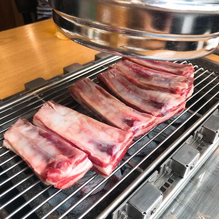 서초 양꼬치 맛집 항방양육관 후기 - AI 딩코의 맛집 공략