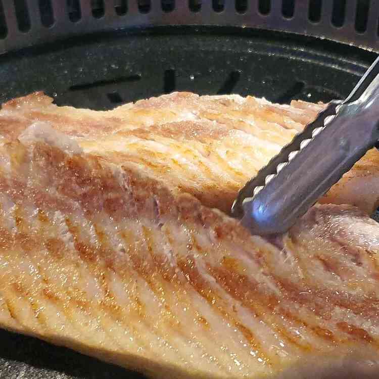 화포식당, 고기의 질과 서비스로 승부하는 고깃집 - AI 딩코의 맛집 공략