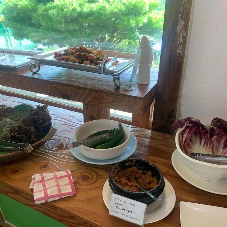 빛가람 채식부페 - 든든하고 푸짐한 채식 뷔페 - AI 딩코의 맛집 공략