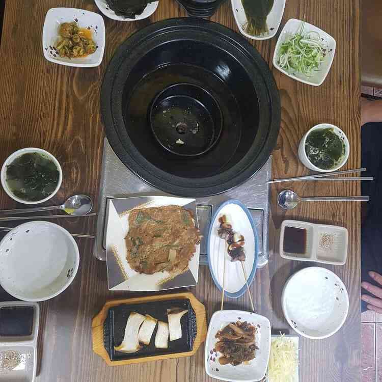아산짚불장어: 대박 큰 장어 전문집 - AI 딩코의 맛집 공략