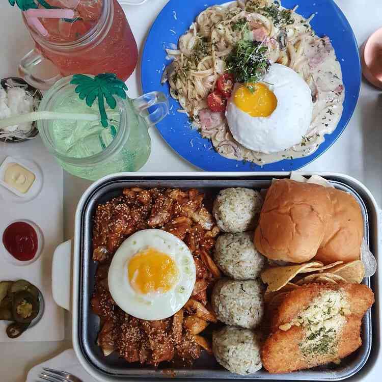 연남동 맛집 올더플레이트 - AI 딩코의 맛집 공략