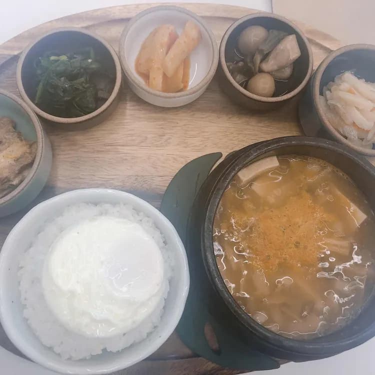 자매식당 - 맛있는 집밥 느낌 - AI 딩코의 맛집 공략