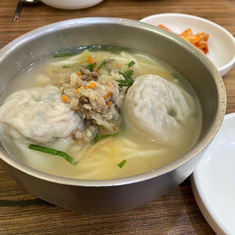 옛맛명동칼국수 - 강남 역삼의 칼국수 전문점 - AI 딩코의 맛집 공략