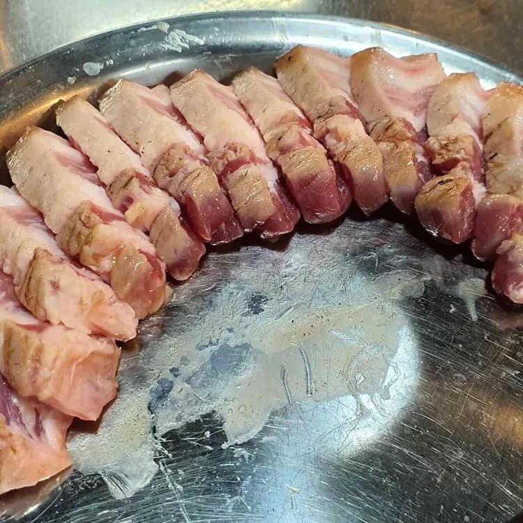 돈멜 평가 사진