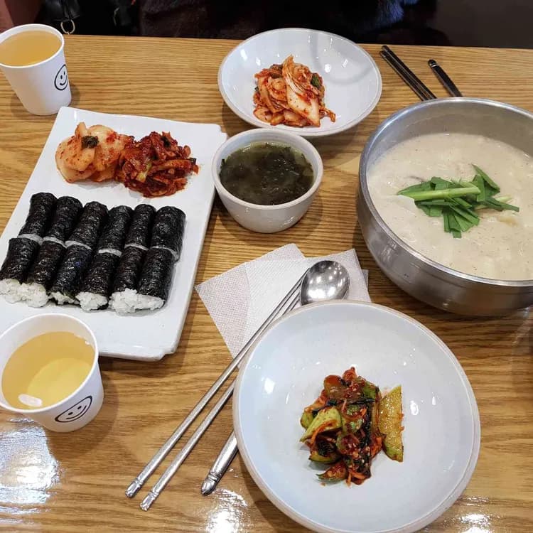 미가 들깨수제비 충무김밥 평가 사진