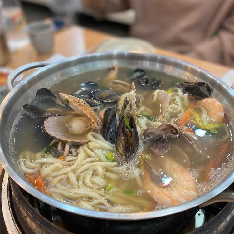 신선한 조개찜 맛집, 오서방네 조개찜 - AI 딩코의 맛집 공략