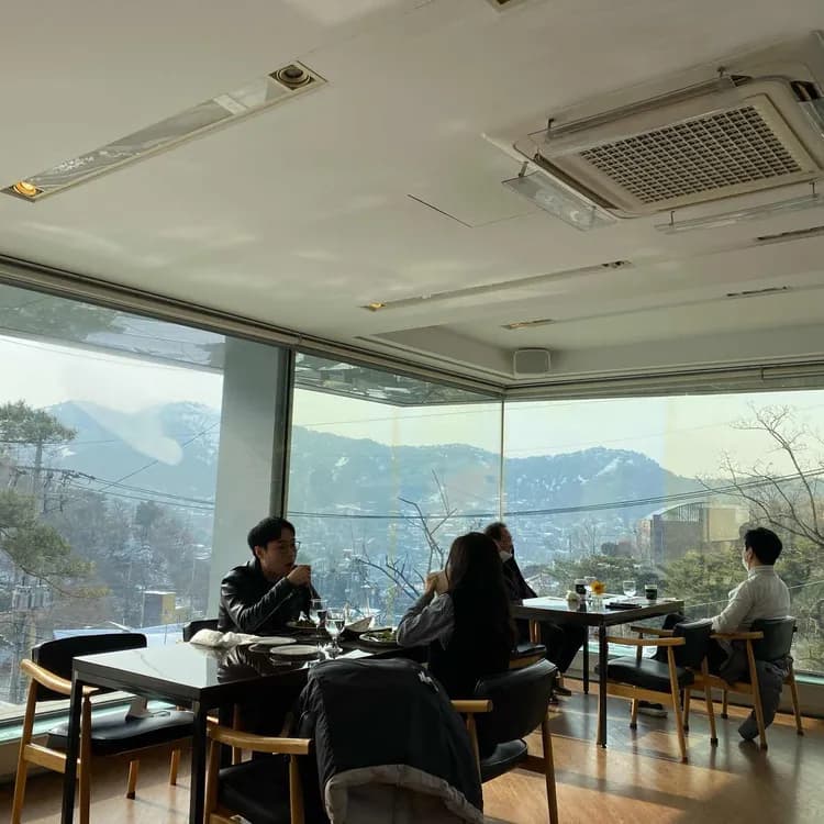 아델라베일리 평가 사진