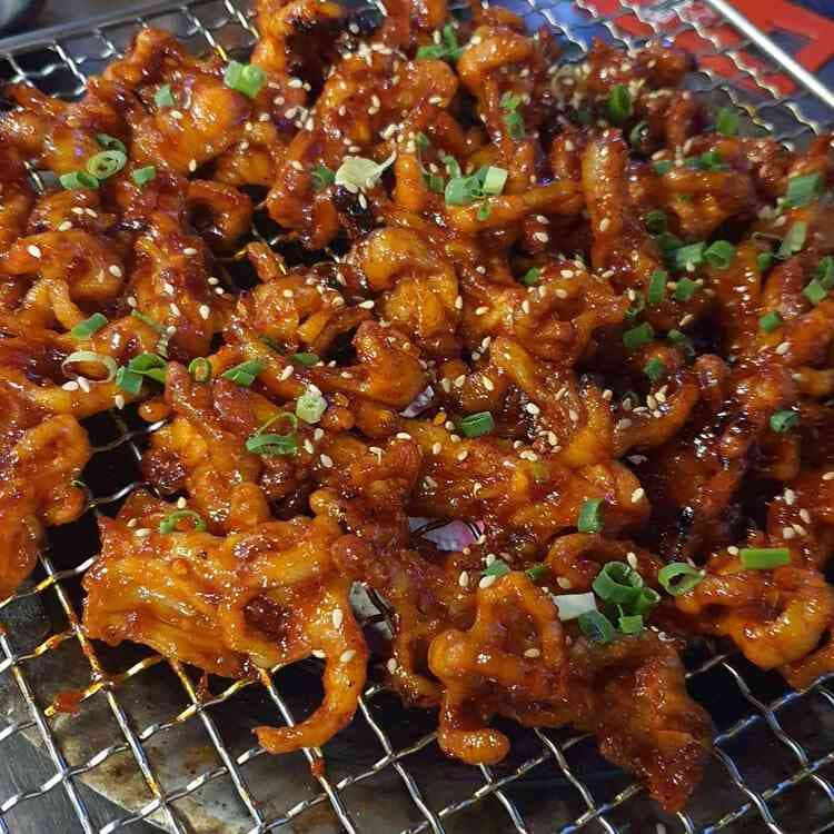 숯불에 구운 무뼈닭발, 시민닭발 - AI 딩코의 맛집 공략