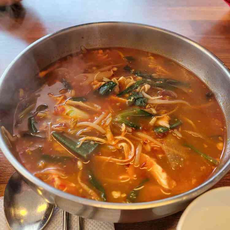 포승의 닭개장 맛집, 유장춘닭개장 - AI 딩코의 맛집 공략