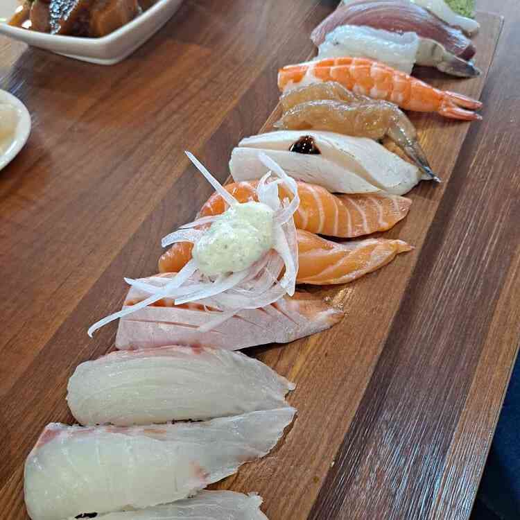 정스시: 초밥 프랜차이즈 - AI 딩코의 맛집 공략