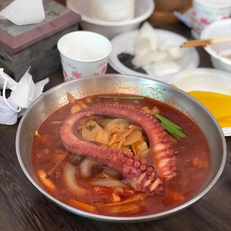 동해의 문어탕수육 전문점, 거동탕수육 - AI 딩코의 맛집 공략