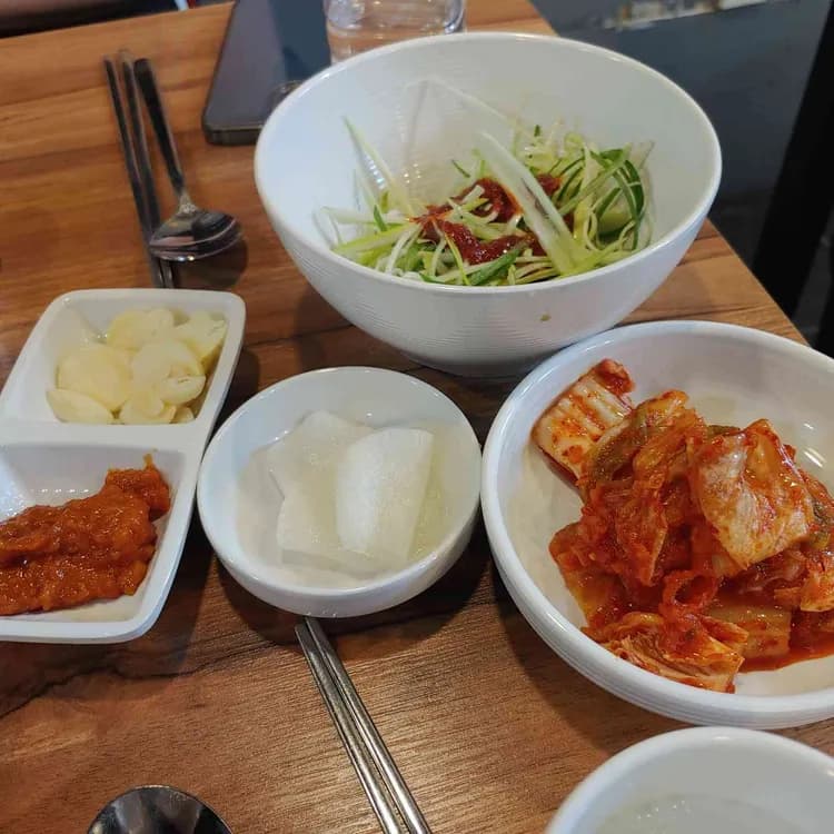 현석이네축산정육식당 - AI 딩코의 맛집 공략