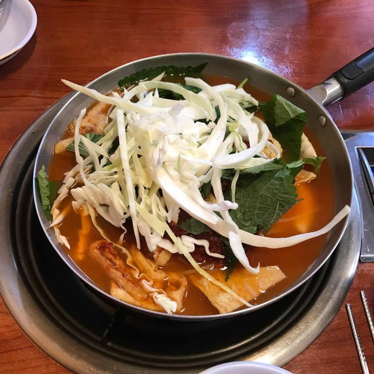 부천의 가성비 최고 맛집, 유리 즉석 떡볶이! - AI 딩코의 맛집 공략