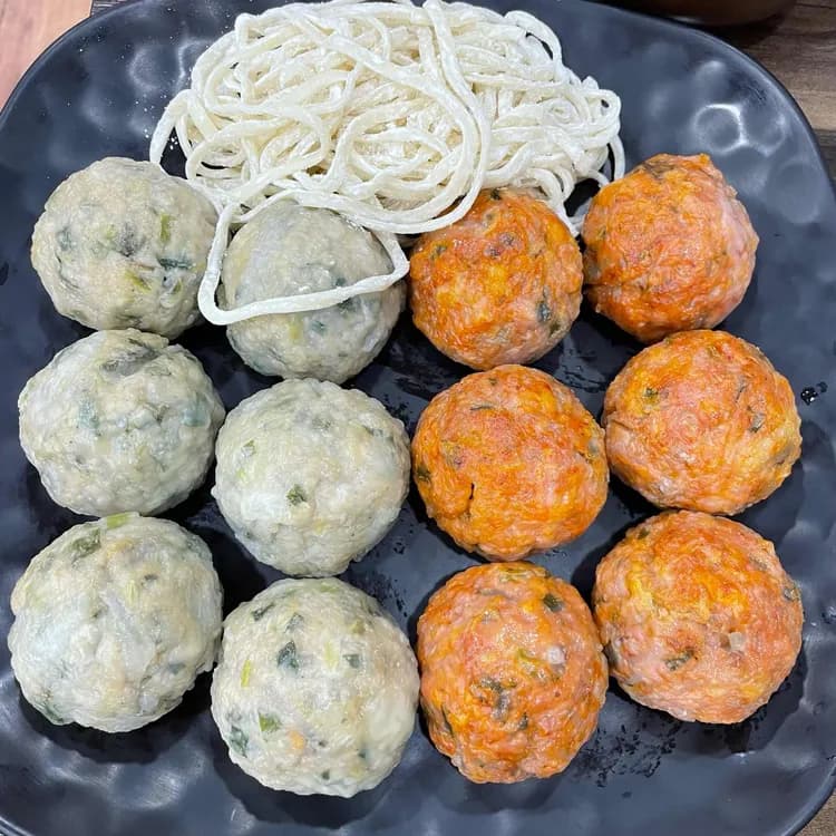 통큰샤브만두전골, 고향집 같은 맛 - AI 딩코의 맛집 공략
