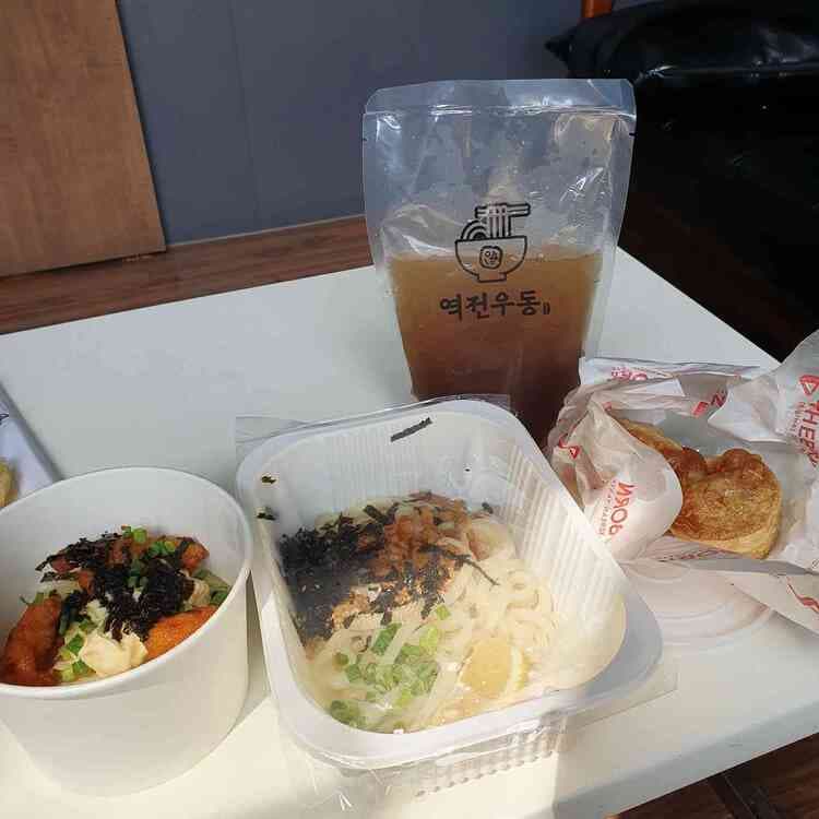 가성비 좋은 역전우동0410 - AI 딩코의 맛집 공략