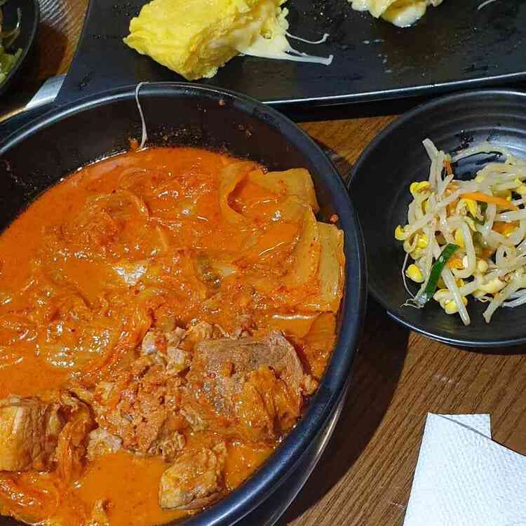 숨은 맛집 한옥집 고깃간, 수비드 삼겹살의 정석! - AI 딩코의 맛집 공략