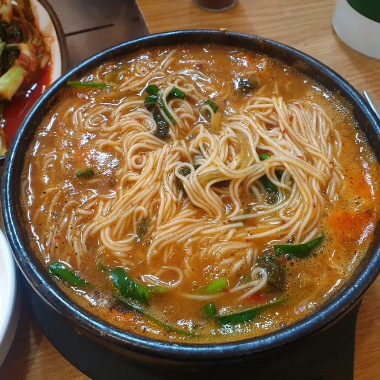 건강한 추어탕국수, 지리산어탕국수 - AI 딩코의 맛집 공략