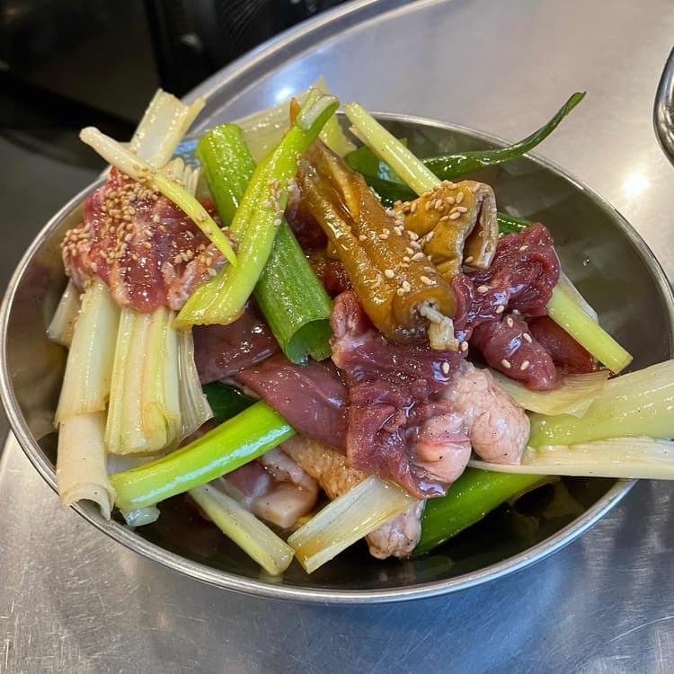 장군집: 돼지부속 전문 레스토랑 - AI 딩코의 맛집 공략