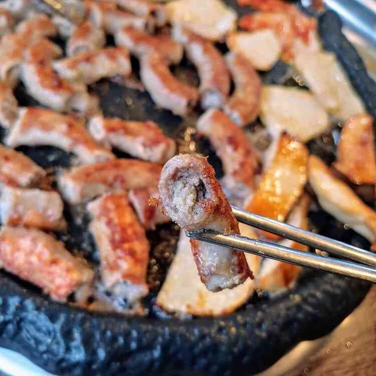 인하대 후문 근처 맛집, 정인곱창 - AI 딩코의 맛집 공략