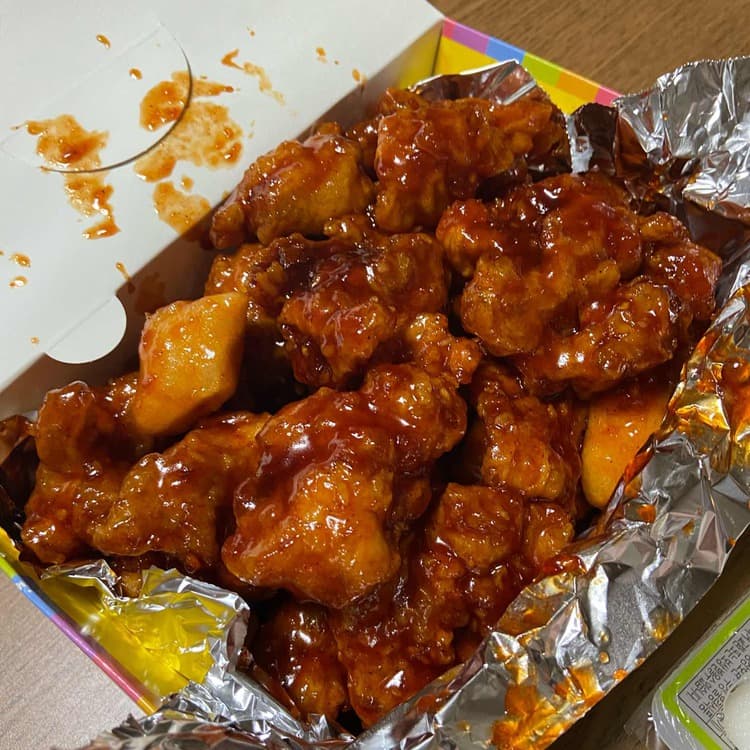 신대방 맛집 흥부가 반해버리고 놀부가 기절한 닭강정 - AI 딩코의 맛집 공략